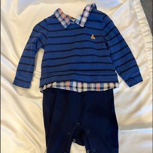 Gap Three in One 12-18 mo onsie sweater set
